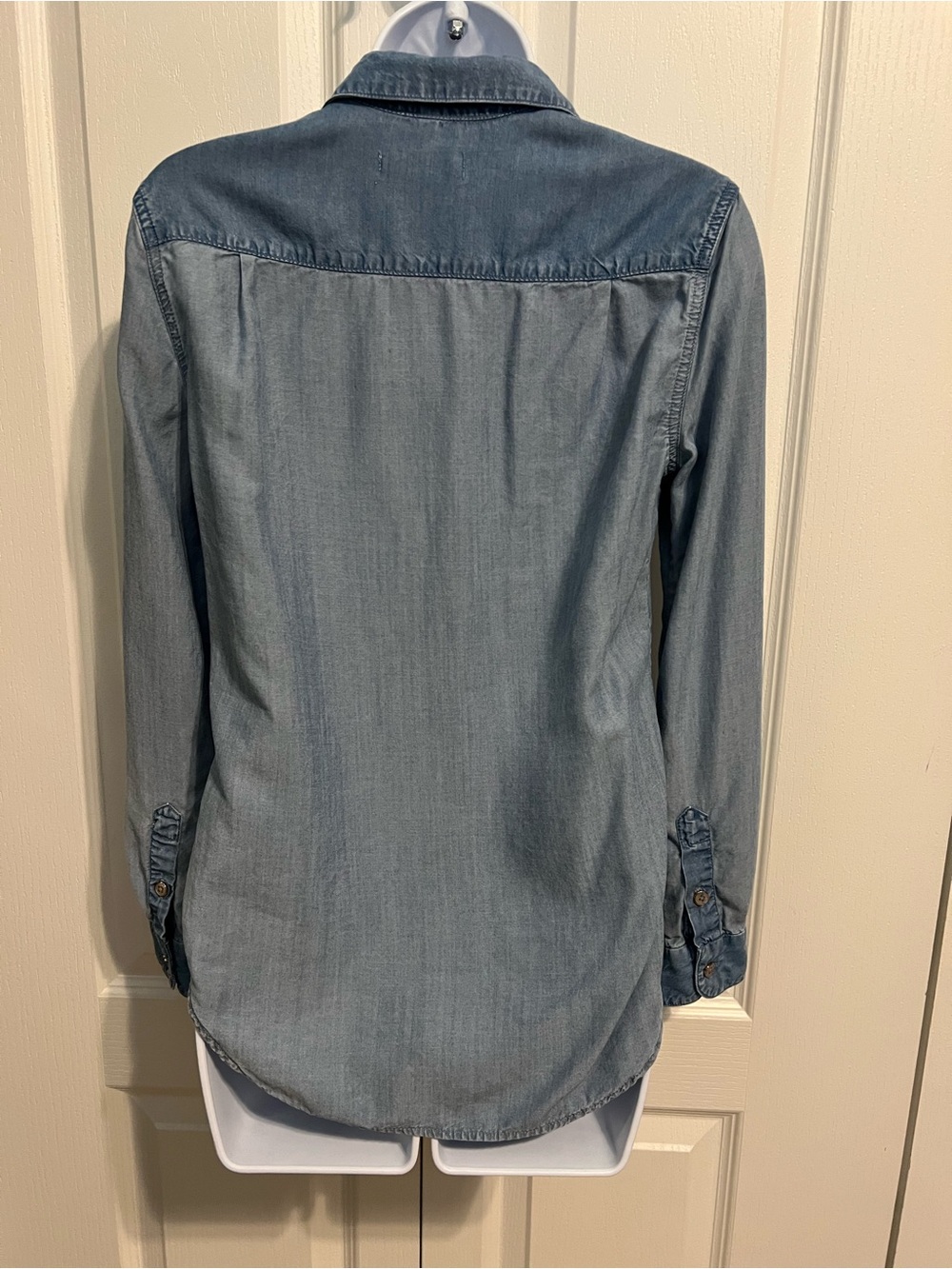 7 For All Mankind Light Blue Denim Button-Down Shirt - Picture 3 of 7
